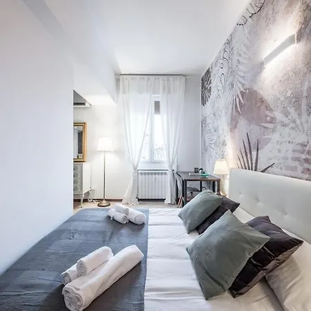 Sotto Le Due Torri 5* *