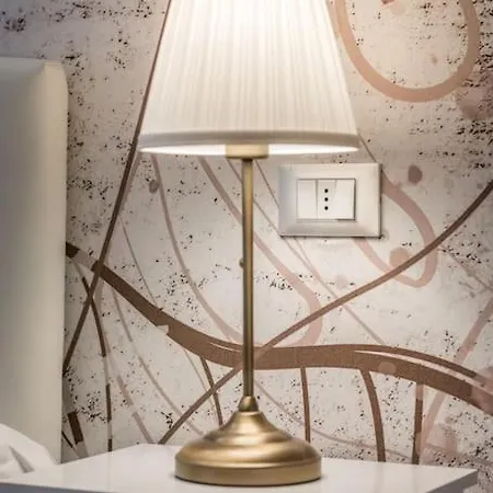 Sotto Le Due Torri 5*