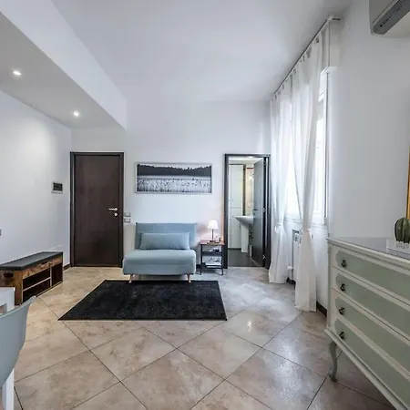 Sotto Le Due Torri 5* Bologna