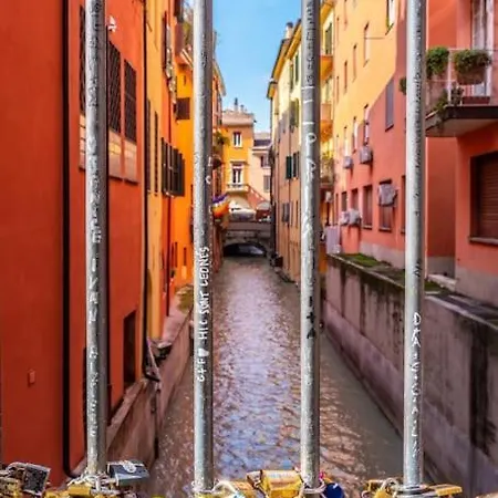 Sotto Le Due Torri 5*