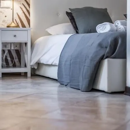 Sotto Le Due Torri 5* * Bologna