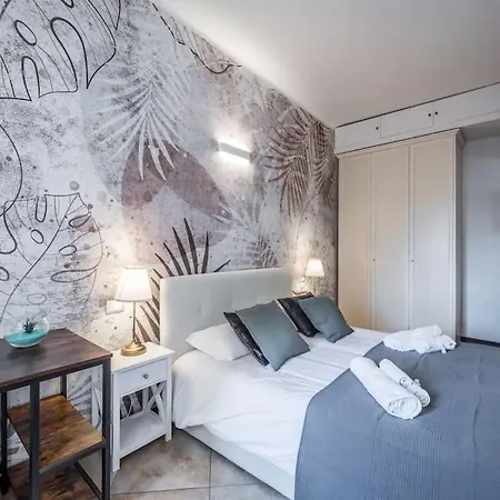 Sotto Le Due Torri 5*