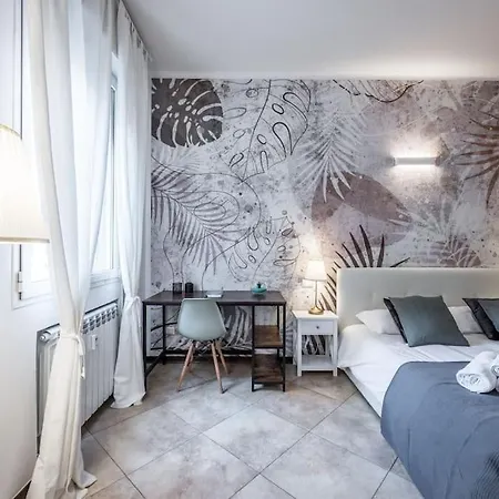 Sotto Le Due Torri 5*