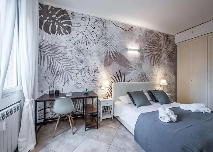 Sotto Le Due Torri 5* Lejlighed Bologna