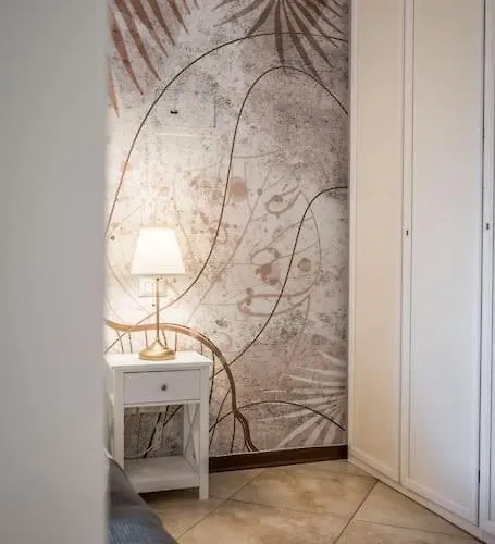 Lägenhet Sotto Le Due Torri 5*