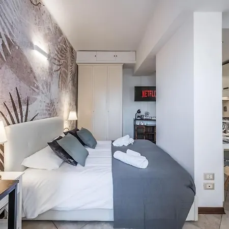 Apartament Sotto Le Due Torri 5* Bolonia