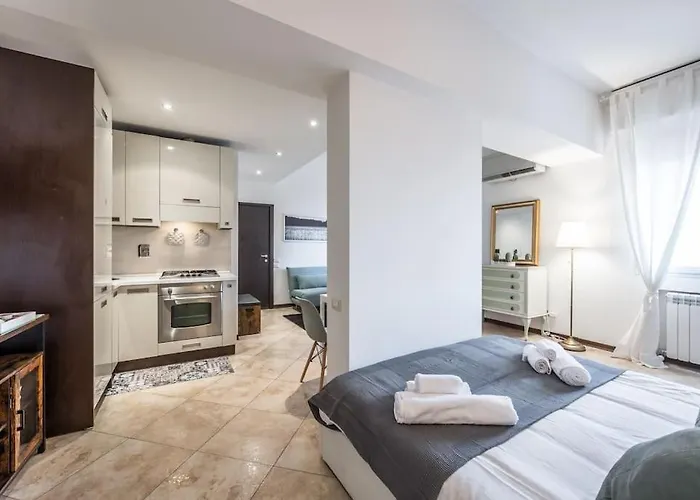 Sotto Le Due Torri 5* *