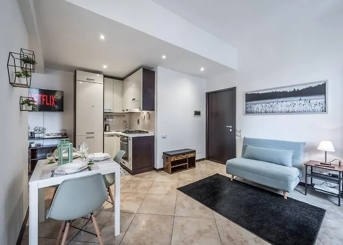 Sotto Le Due Torri 5*